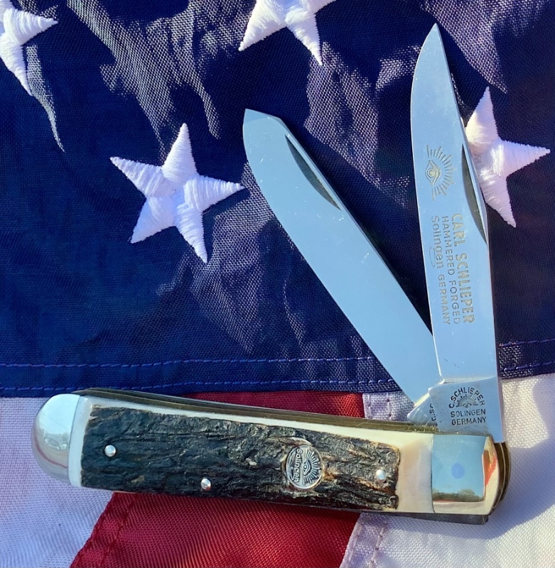 Carl Schlieper / German Eye 4” Trapper (Mdl# J- DS) w/ Great Stag