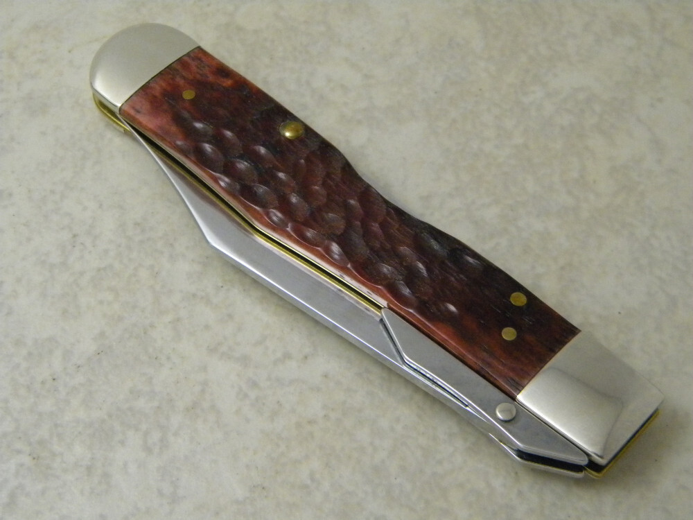 カンタです。 Case XX Bone 6111 1/2L 2005 NKCA Club Cheetah Lockback Knife