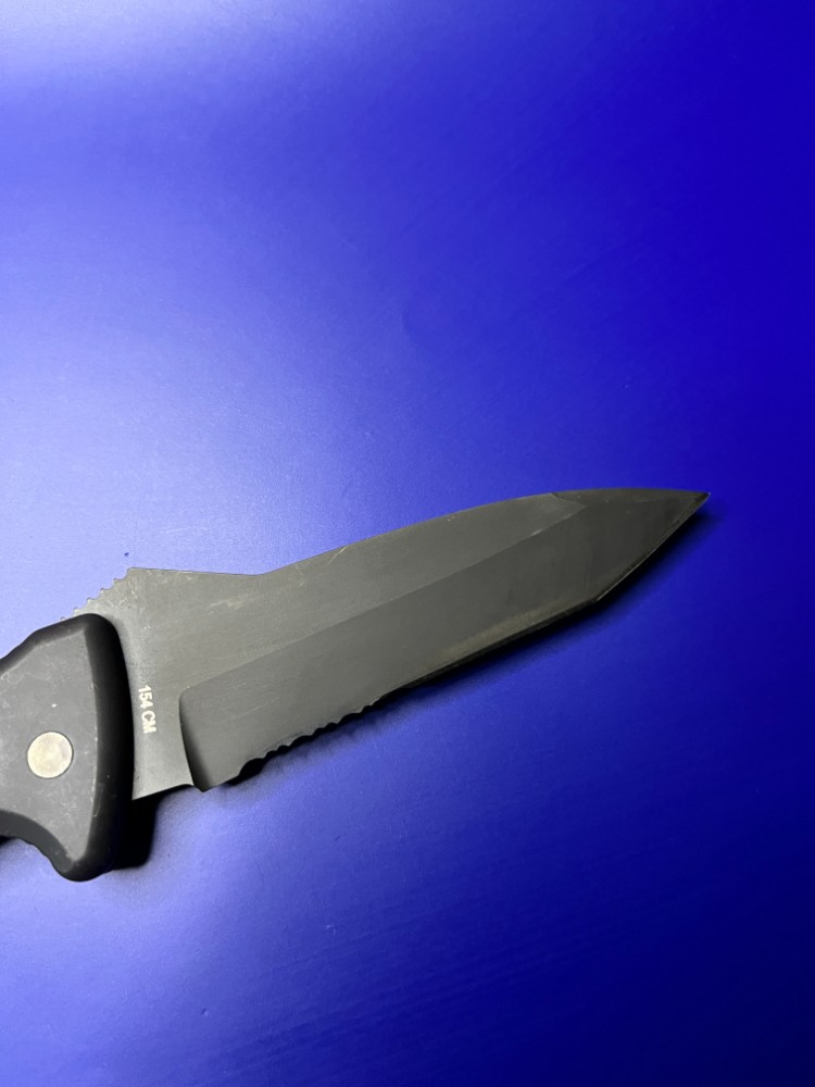 Ontario XM Strike Fighter 2-S Automatic Knife Black Aluminum