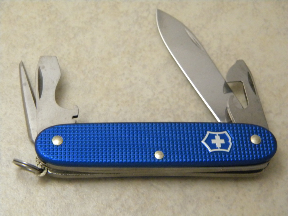 Victorinox Switzerland Blue Alox Farmer Multi Tool Swiss Army Knife