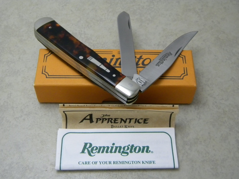 Remington Bullet 2002 R295T Tortoise Shell Trapper Knife in Box