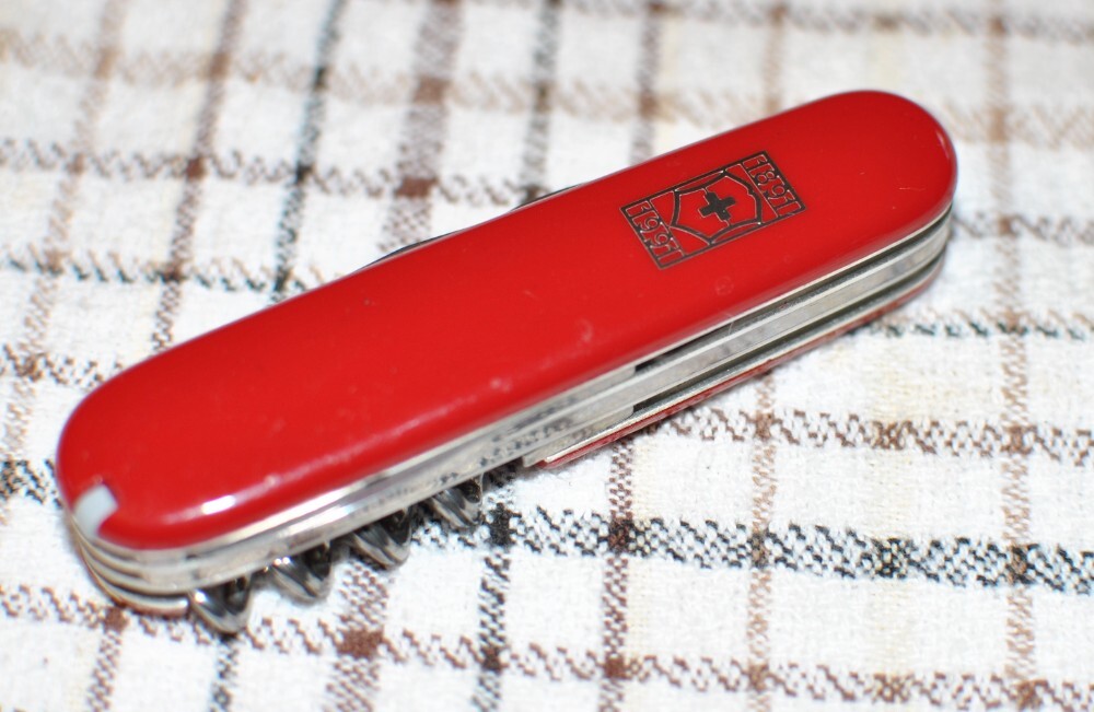 SAK 1891-1991 Centennial Knife Red Traveller 90mm Model 5711