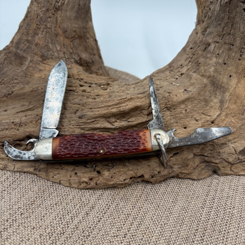 Vintage KaBar 1152 USA 4 Blade Camp Pocket Knife Jigged