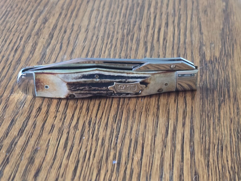 CASE CLASSIC 1996 5111 1/2 Stag Cheetah Knife – Bowtie CASE CLASSIC 1996 5111 1/2 Stag Cheetah Knife – Bowtie