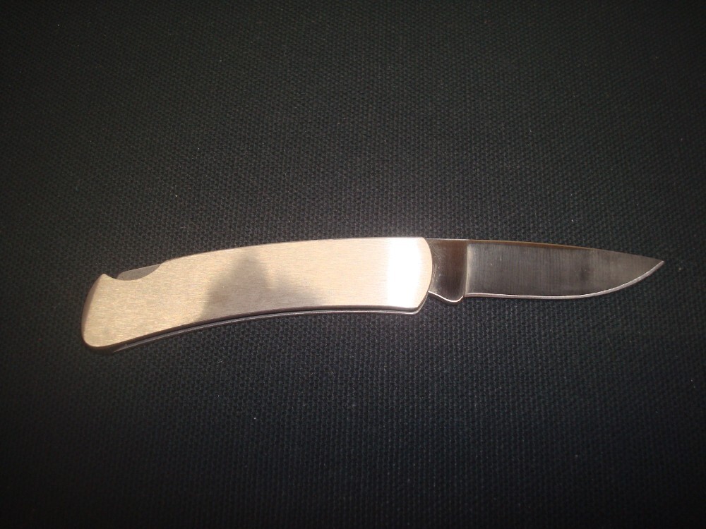VINTAGE BUCK 525 MEMORY SERIES MALLARD DUCK KNIFE NEVER USED