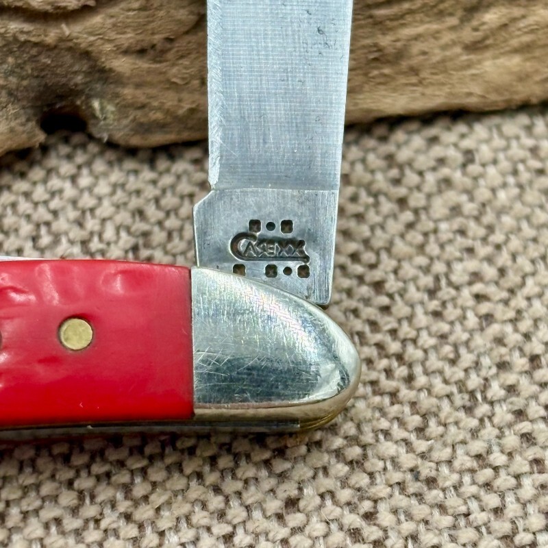 Case XX 6220 SS Red Bone Peanut Folding Pocket Knife USA Rare