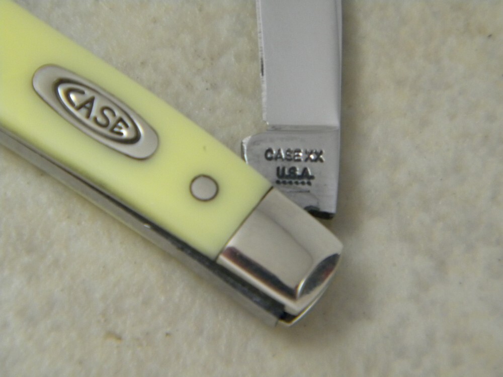 Case XX USA 3233 Yellow 6 Dot Pen Knife c. 1974
