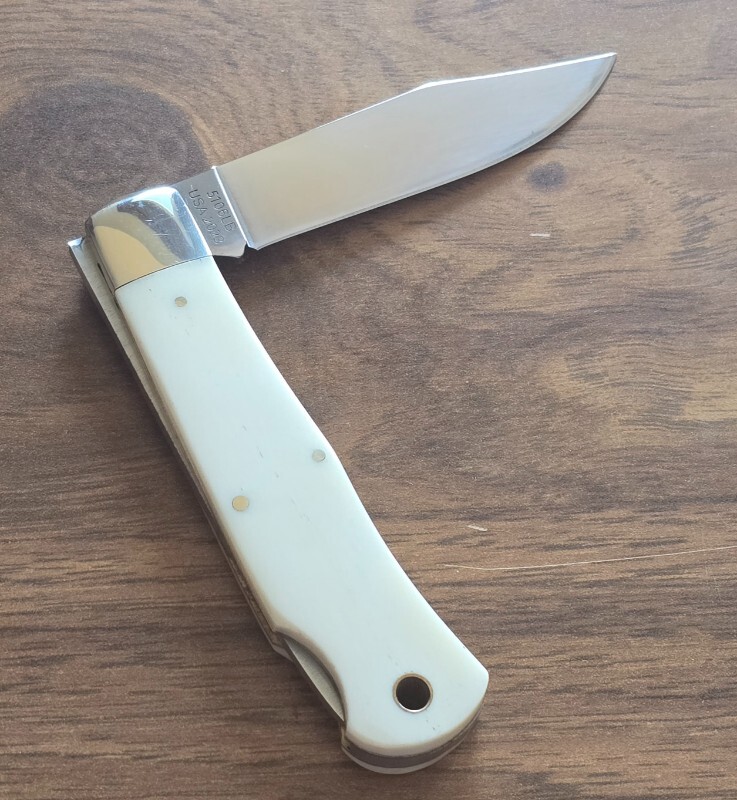 Moore Maker #5106LB “Mountain Man” White Bone Lockback Knife – NIB