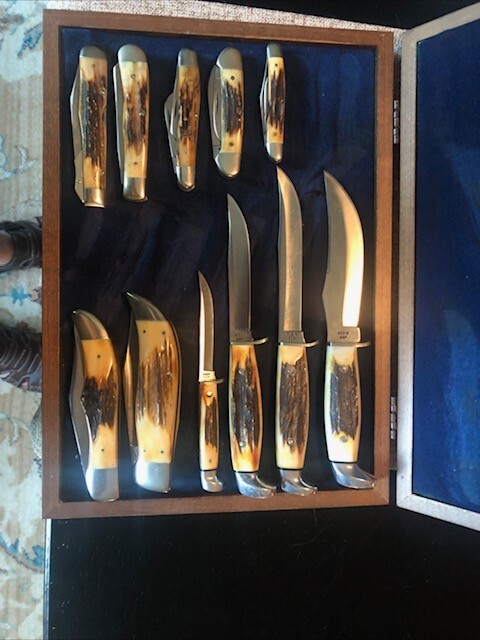 CASE XX Stag Blue Scroll Knife 11 Knives 1977 Wood Collector