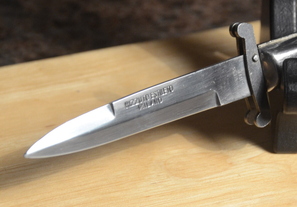 Rizzuto Estileto Milano - Early and Rare Size