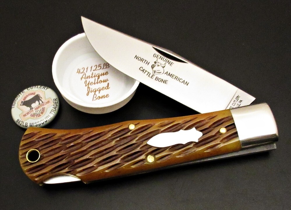 Great Eastern Cutlery #42 Missouri Trader Lockback Antique Yellow