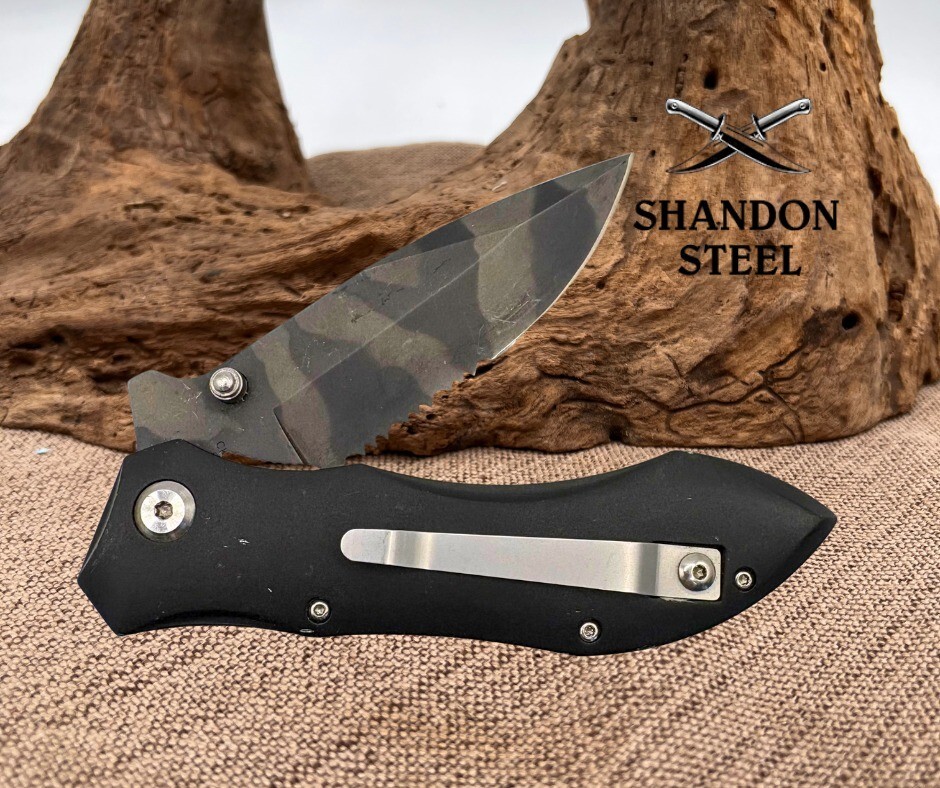 Smith And Wesson Urban Titanium Camo Homeland Security Knife First