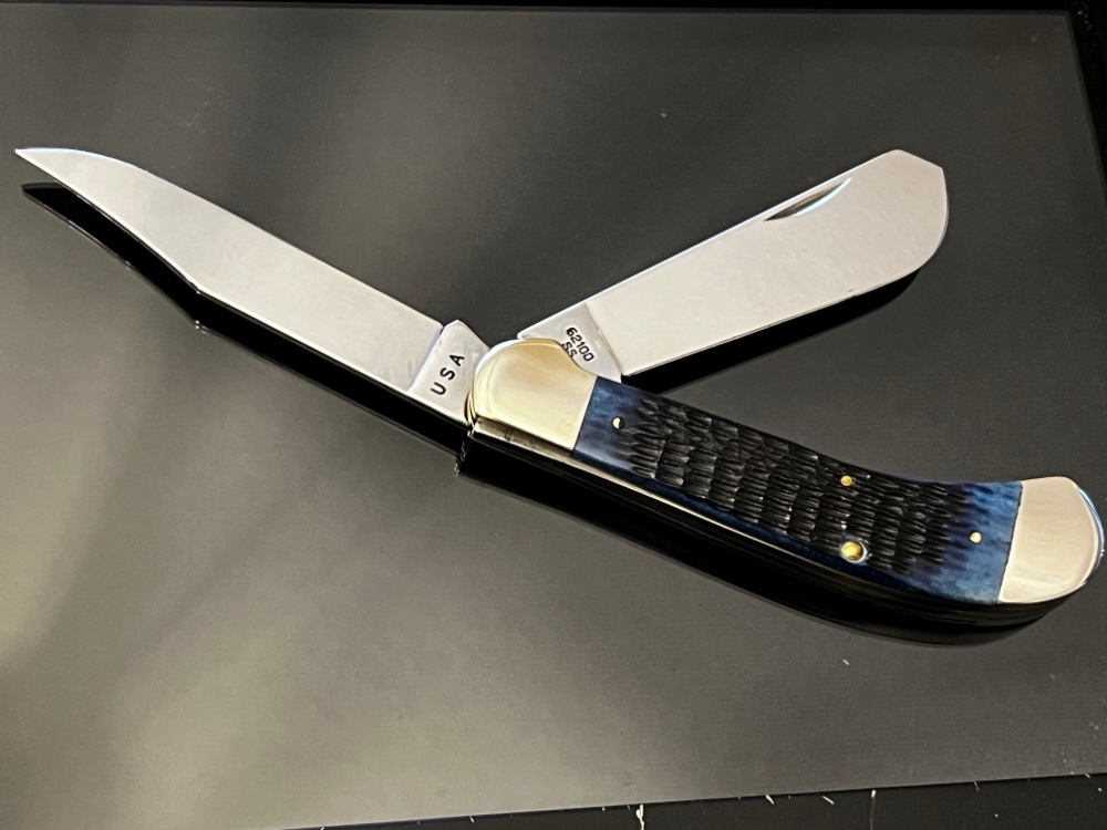 Case XX 1st Run XX Jumbo Saddlehorn Trapper Navy Blue Bone Largest ...