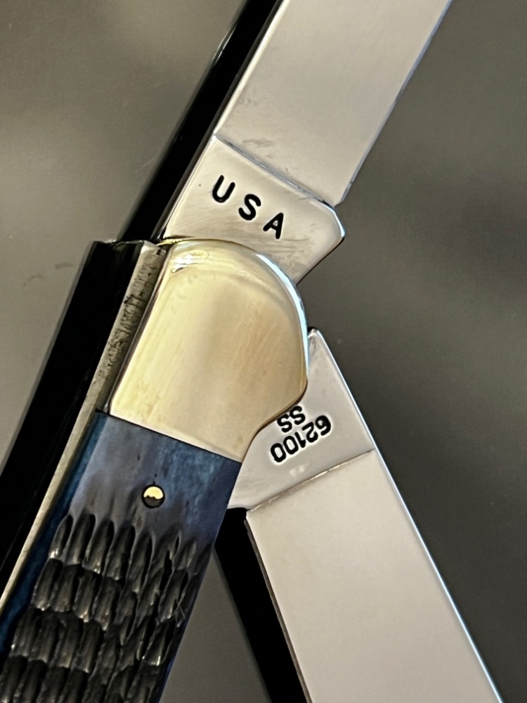 Case XX 1st Run XX Jumbo Saddlehorn Trapper Navy Blue Bone Largest ...