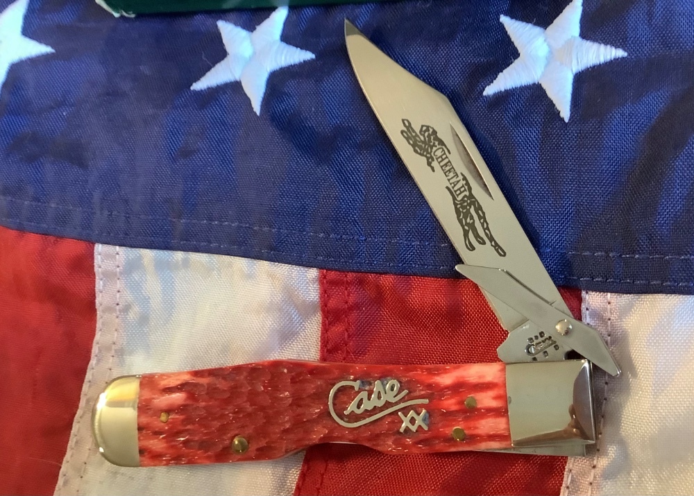 Case xx 1st Run Cheetah (Mdl# 6111 1/2 L SS) w Great Red Bone Handles