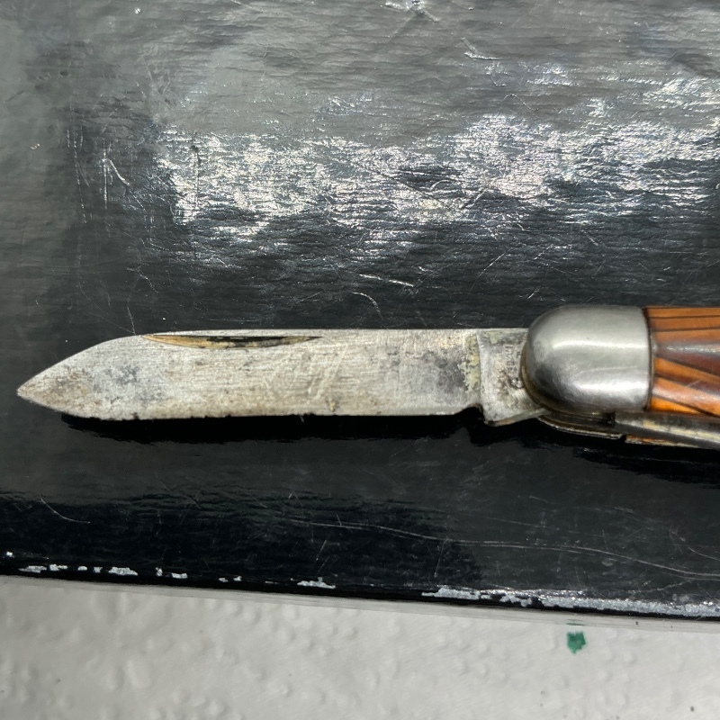 ハンマーブランド　2ブレイド　イコールエンド　アンティークナイフ Antique imperial or hammer brand tiny 2 blade Jack knife with a