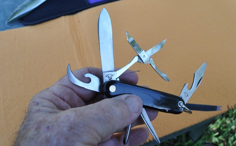 bambus tablett action BO-CAMP Campingtisch Beistelltisch Carnaby L Tablett BBQ Klapptisch Ba main image 1