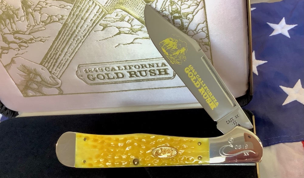 1988 Case xx (Mdl# Y61066 SS) Large “Gold Rush” Folding Hunter w
