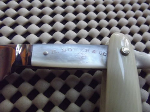 razor.jpg