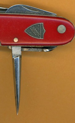 Schrade Walden 906 punch.jpg