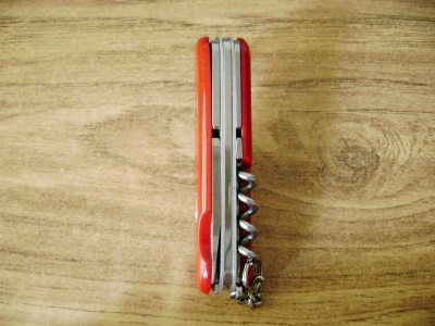 Wenger Bicycle Knife Back.JPG