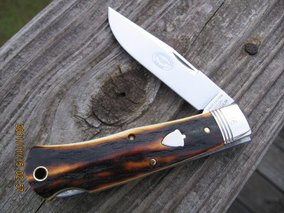 GEC #721111L Red Elk Lockback--Clip F.JPG