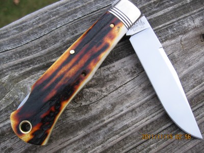 GEC #721111L Red Elk Lockback--Clip B.JPG