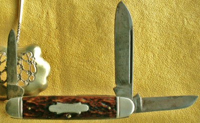 Bone Handled Four Line Camillus Cattle Knife 002.jpg