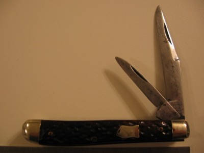 JOHN PRIMBLE 2 Blades 2 78 Long Peanut Pattern one Handl (1).JPG
