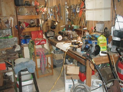 12-1-11 hook sharpener for Western fish knife 004.jpg