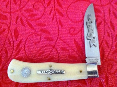 2007 NKCA Club Youth Knife (#73 Smooth White Bone).jpg