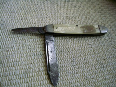 CAMCO knife.jpg