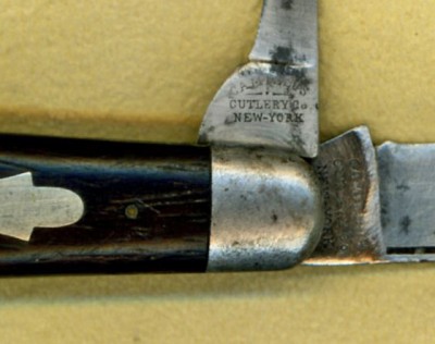 Camillus easy-open ebony jack tang b.jpg