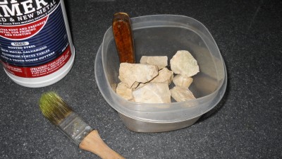 3.  I used gravel to bring the fluid level up. (I'm stengie).JPG