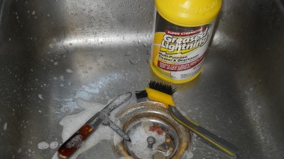 7. It dosen't hurt the stainless. Nothing cleans like Greased lightning!.JPG