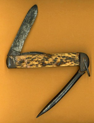 Camillus 1915 d.jpg
