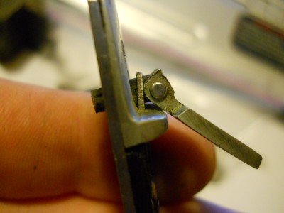 13 spring & lever atachment.JPG