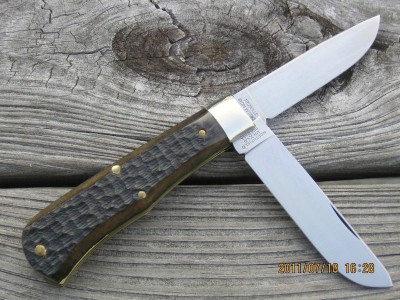 2006 Gec #73 Bark Moss Green.jpg