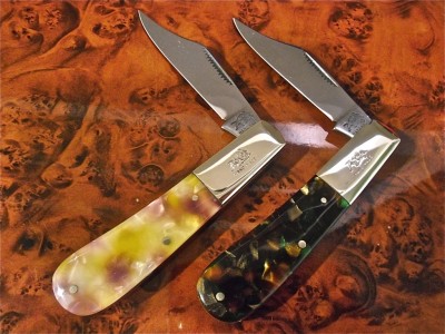 2006 Bulldog Barlows Acrylic.jpg