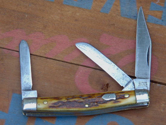 Schrade Walden stag 834 ext.jpg
