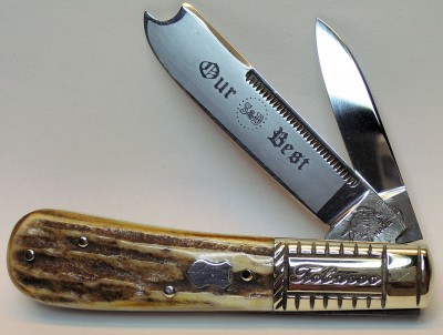 Here is the knife in its full glory