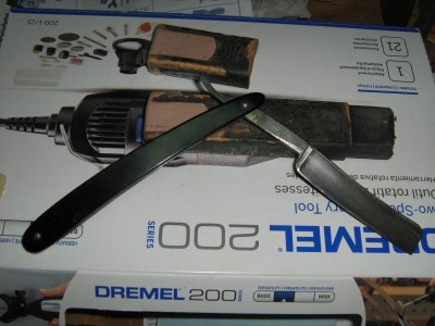 Razor 002.jpg