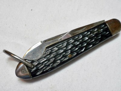 Camillus E-Z Open 4 Line.jpg