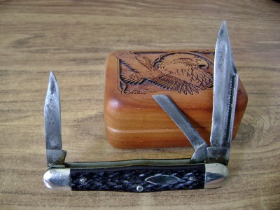 Camillus 80 - '60 to '76 Deluxe Carpenters Whittler - Open.JPG