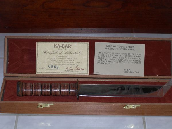 USMC Kabar.jpg