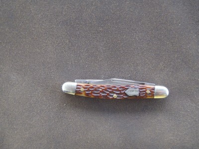 SCHRADE WALDEN NY. USA. 718