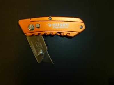 Lock back 001.jpg