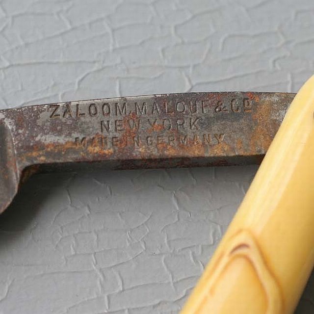 $$$razor.jpg