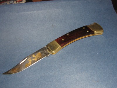 BUCK 110 Whitetail Deer Knife Custom 796  1500 001.JPG