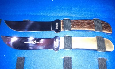 Here's another John Primble I've only seen 2 of these and I have both of them 1 stag and this smooth bone. The other Knife is a Robertson handmade only one of these I've seen would love to see more